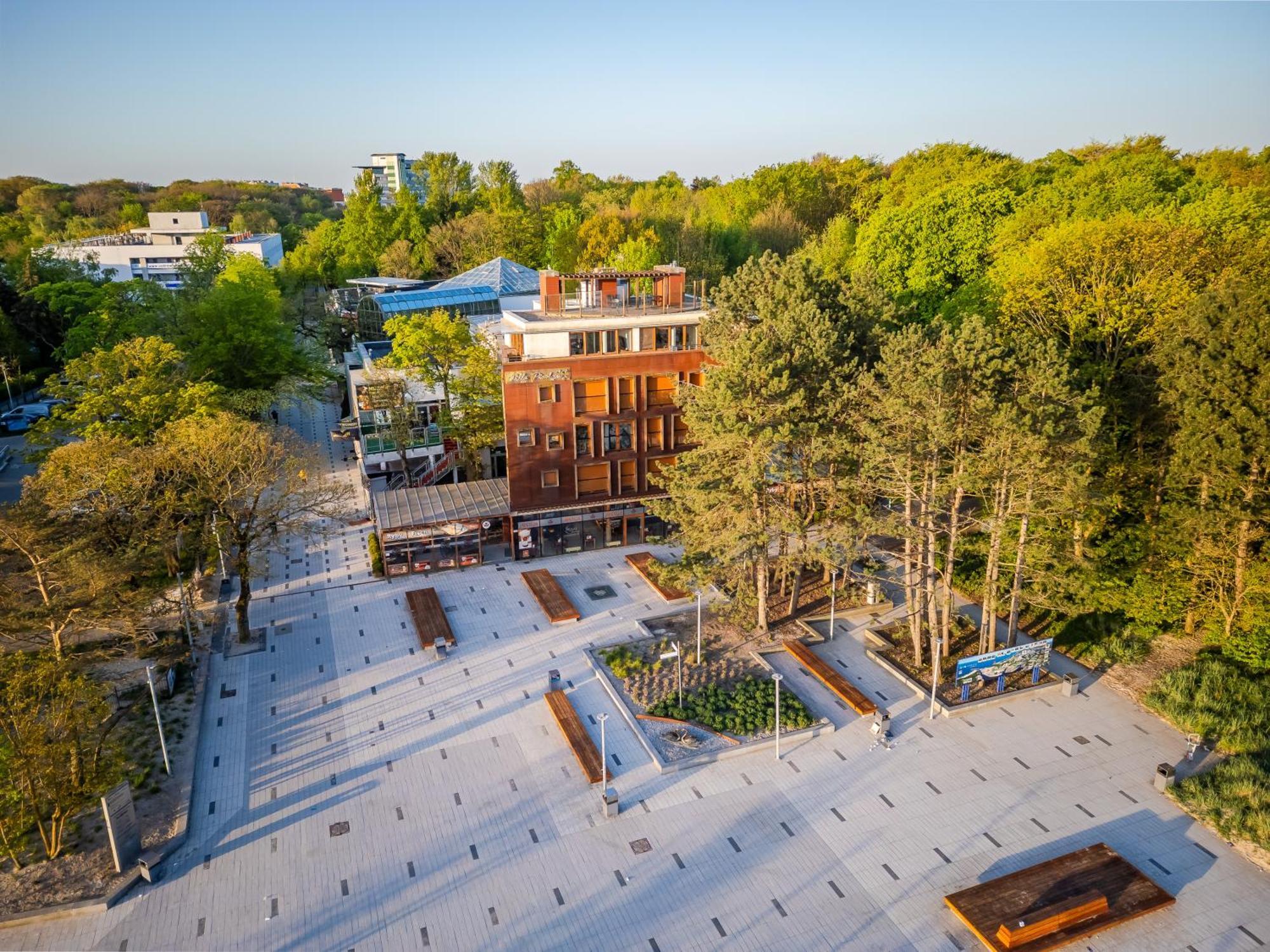 3L Apartments Willa Przy Molo Kolobrzeg Bagian luar foto